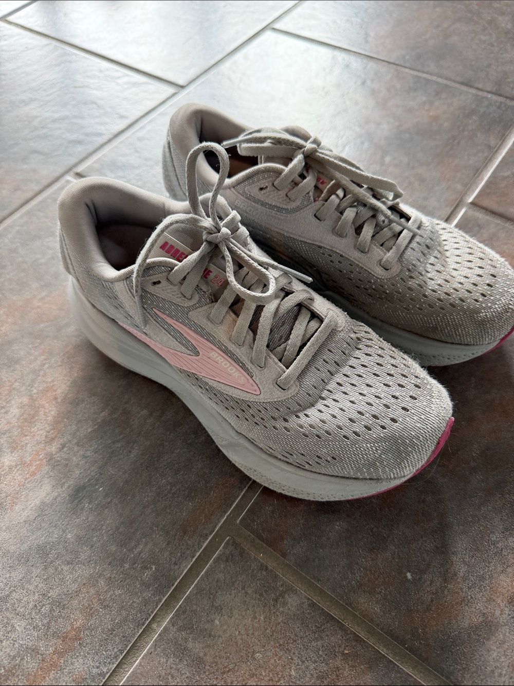 Women's Brooks adrenaline 24 GTS Gray and Pink Running Sneakers